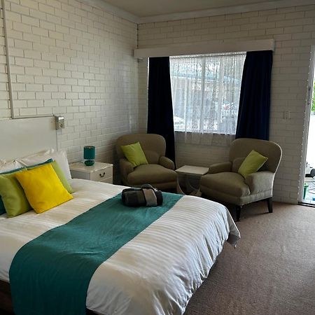 Jillaroo Motor Inn Глен-Иннес Экстерьер фото